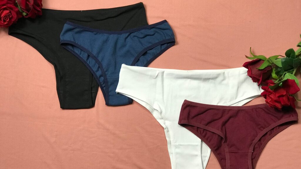 Roupas íntimas e dermatite: calcinhas Ouseuse em algodão