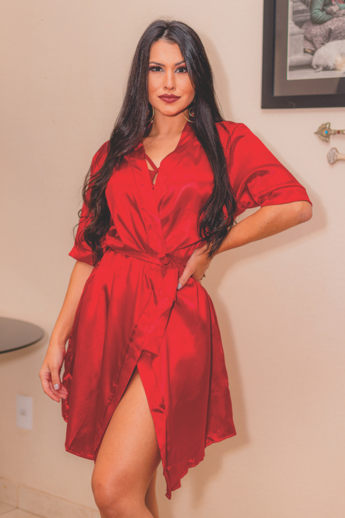 Robe de cetim Ouseuse