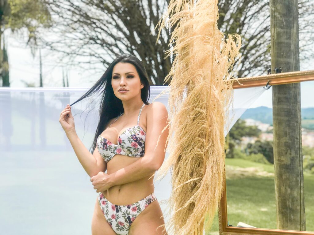 Moda praia Ouseuse estampa Tucano – Biquíni Ref. 4889